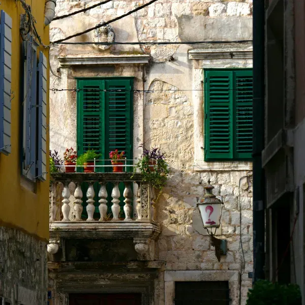 Apartamento privado con terraza y vistas al mar en la costa de Croacia