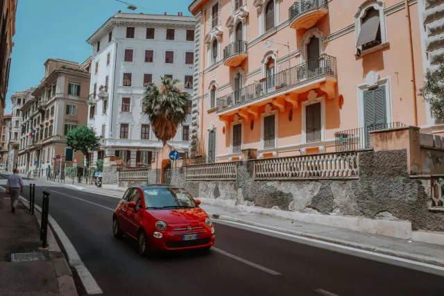 Alquilar coche en Croacia: Normas, peajes, rutas y consejos