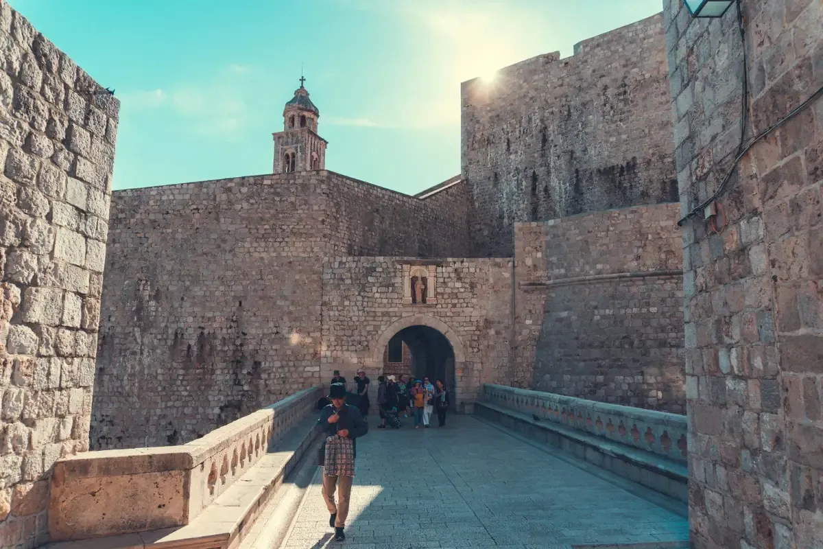 Puerta de Pile, la entrada principal al centro histórico amurallado de Dubrovnik
